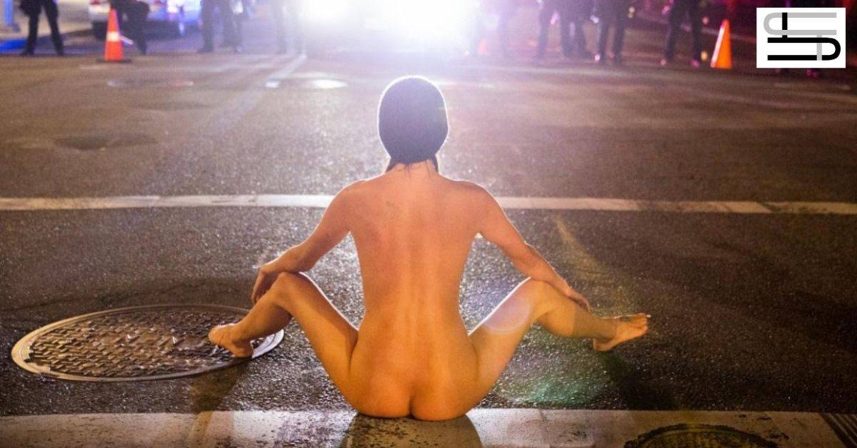 Il potere delle donne nude: simbologia dell'Atena di Portland - L
